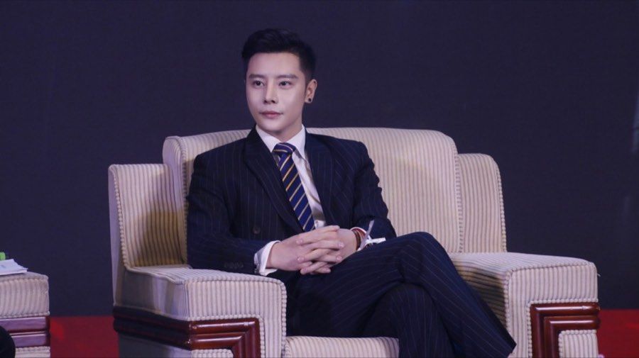 Founder Shares Insights at the Entrepreneurs Forum — photo 2